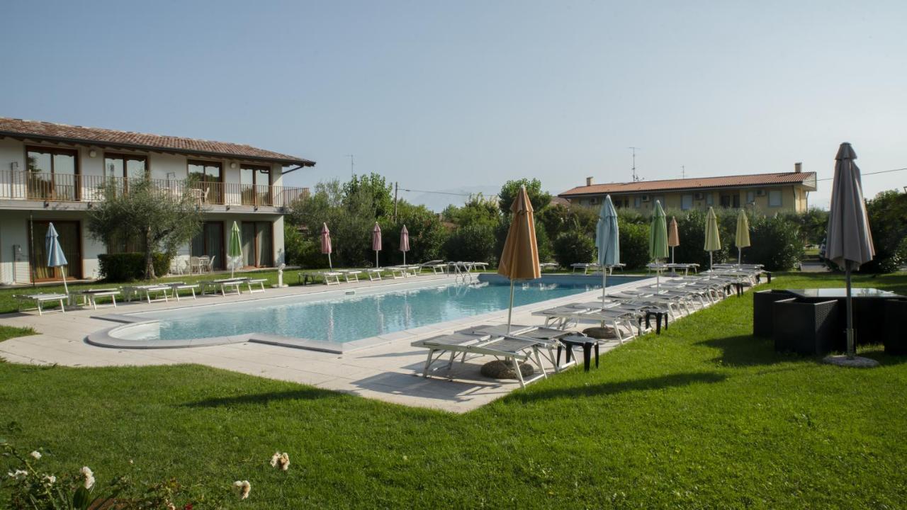 Residence Molino - Holiday Apartments Manerba del Garda Exteriér fotografie