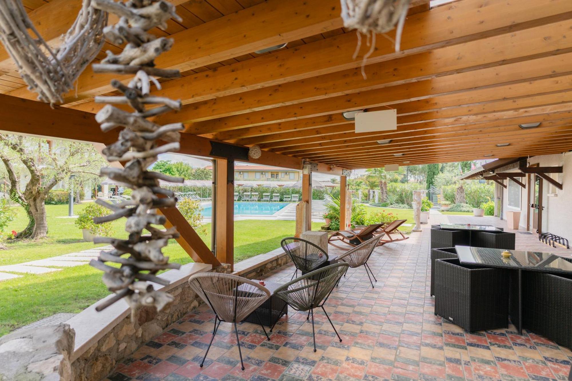 Residence Molino - Holiday Apartments Manerba del Garda Exteriér fotografie