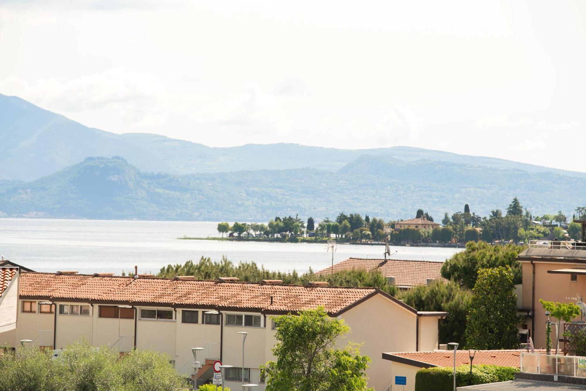 Residence Molino - Holiday Apartments Manerba del Garda Exteriér fotografie